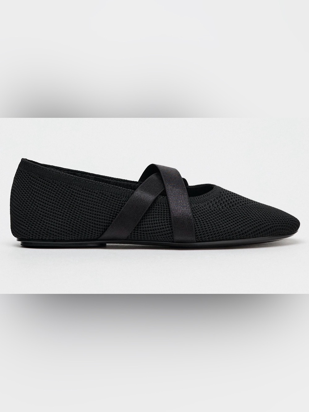 Zara Classic Black Mary Jane Flats